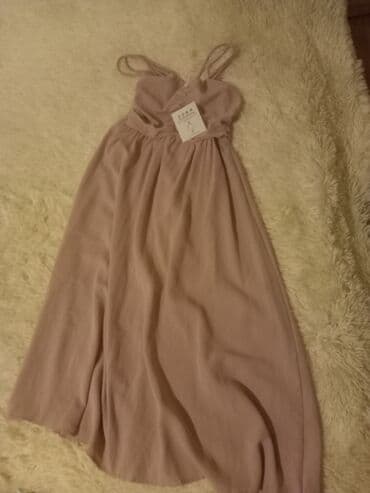 уборка снега с крыш: Qadın geyimləri – 4 ədəd don dəsti 1) Pudra rəngli, nazik və axıcı — 1