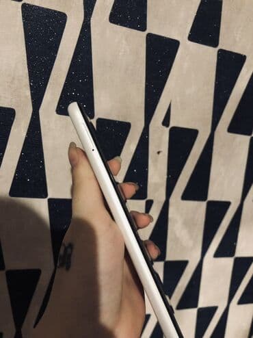 səsucaldan: Samsung Galaxy A04, rəng - Ağ — 5