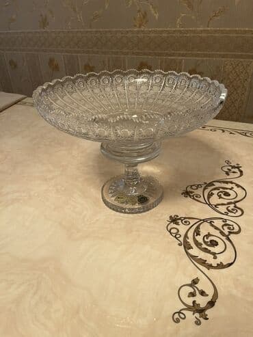 yuxuda qab qaşıq yumaq: Kristal süfrə dəsti - Zərif naxışlı, kəsim ornamentli iri kristal — 20