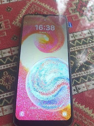 Samsung Galaxy A04s, rəng - Qara, İki sim kartlı