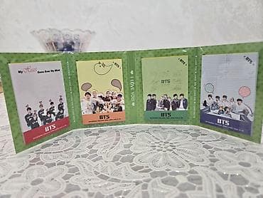 BTS temalı post-it vərəqləri və qovluq satılır. Hər ikisi istifadə