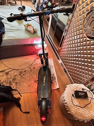 Toba ST-789 elektrik skuteri - Güclü ikiqat ön LED farlar və arxa LED — 4