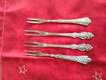 sazan yemi: Gümüşü rəngli yemək qaşıqları dəsti - 5 ədəd klassik dizaynlı yemək — 2