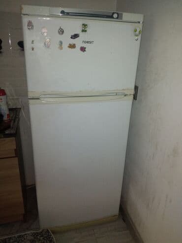 mətbəx soyuducuları: İşlənmiş 2 qapılı Indesit Soyuducu Satılır, rəng - Ağ — 1