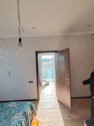 zamin əmlak: 1 otaqlı, 30 kv. m, Kredit var, Orta təmir — 7