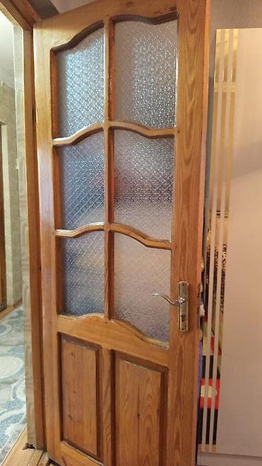 Şüşəli taxta otaq qapısı - Material: təbii ağac karkas, dekorativ lalafo.az -da Şüşəli taxta otaq qapısı - Material: təbii ağac karkas, dekorativ