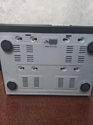 prado manitor: DVR video müşahidə qurğusu – Model DL 4004 Xüsusiyyətlər: - 4 kanallı — 4