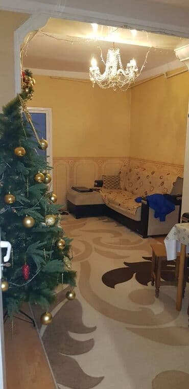 məhlə evi: Bakı, 3 otaqlı, Köhnə tikili, m. Neftçilər, 72 kv. m — 2