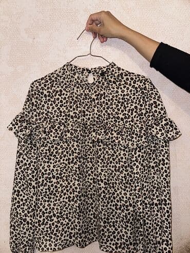 varatnikli koynekler: Köynək və bluzalar — 1