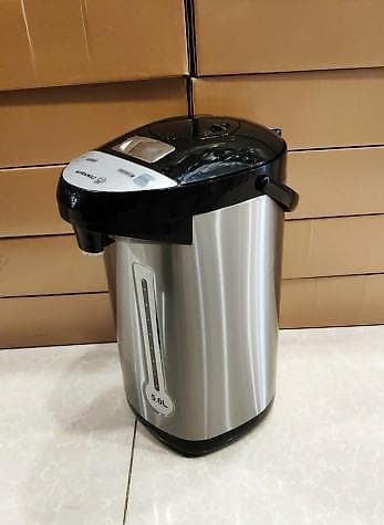 Samovar termopot Korkmaz Sutema Türk istehsali 1100 watt 5 litr — 1