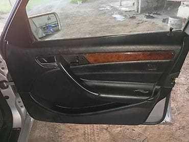 abş çəkmələri: Mercedes-Benz C-Class: 2.3 l | 2000 il Sedan — 7