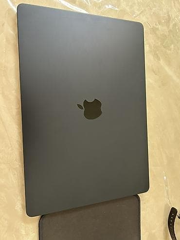 masaj spa: Apple MacBook Air (Space Gray) M4 nəsli Ekran:15.3 Yaddaş:512gb Ram — 2