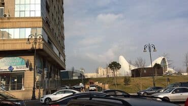 sumqayitda arenda obyekt: Nərimanov metrosuna 10 mertebeli binanın 2-ci mərtəbəsində yerləşən — 3