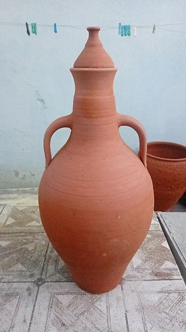 quru: Əl işı ilə hazırlanmış böyük həcmli saxsı küplər dəsti - Material — 1