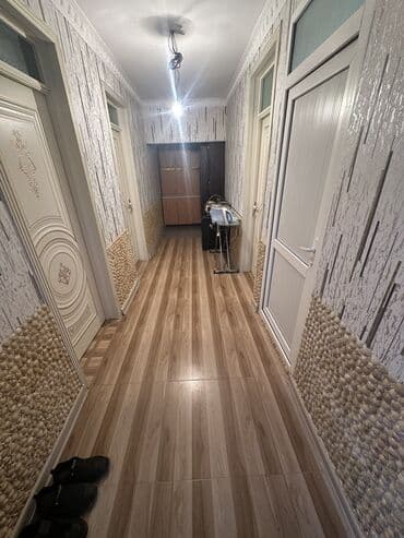 a frame evlər kirayə: Satılır: Mənzil (şəkillərdə göstərilən) - Plan: 2 otağa çevrilə — 6