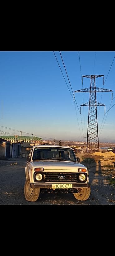 reno 8 pro: Qeydiyyat nişanı sayıtılırnömrə 10-KG-072 — 2