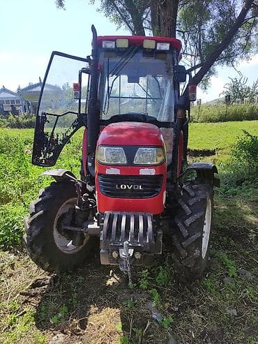 10 yaş için motorlar: Lovol 504-B traktor - Güc sinfi: təxmini 50 a.g. (model 504-B) - — 2