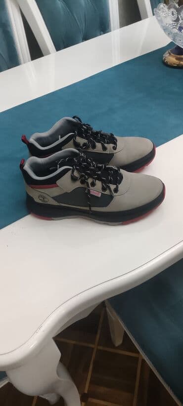 Tiberland brend geyim