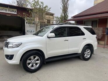 afdamabil ve xususi texnka: Toyota Fortuner: 2.7 l | 2012 il Ofrouder/SUV — 3