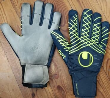 qapci elceyi: Uhlsport qapıçı əlcəkləri - Model: Uhlsport (arxa hissədə “Rebound — 2