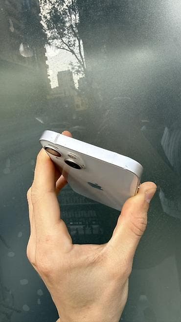 iphone 19: IPhone 13, Ağ, Simsiz şarj — 4