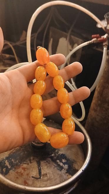 tesbeh: Kəhrəba rəngli təsbeh - Material: Kəhrəbaya bənzər parlaq, yumurta — 1