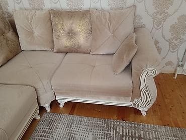 Künc divan, Pufik — 3