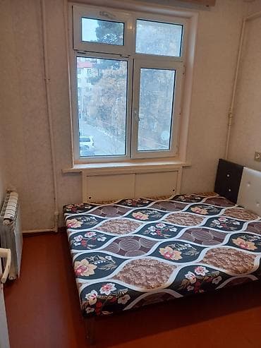 Kirayə 2 otaq.1 otaqdan 2 otaga duzelib.Aileye verilir.Metroya 3 — 5