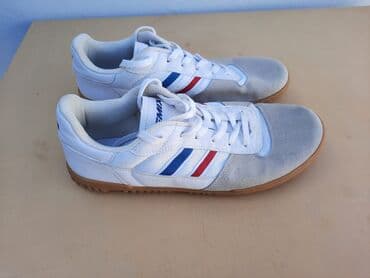 kişilər ucun qacış krossovkaları: Demix brendinin idman krossovkaları - Rəng: ağ üst hissə, boz süet — 3