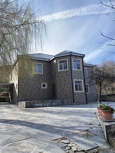 şəmkir ev: İki mərtəbəli ev - 8 otaqlı 🏔️dağ mənzərəli İstilik sistemi - isti — 1