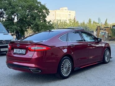 mercedes c class: Ford Fusion: 2 l | 2014 il 190000 km Sedan — 5