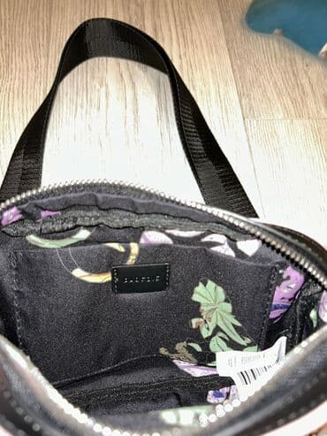 səyahət çantası: Çiyin çantası — 5