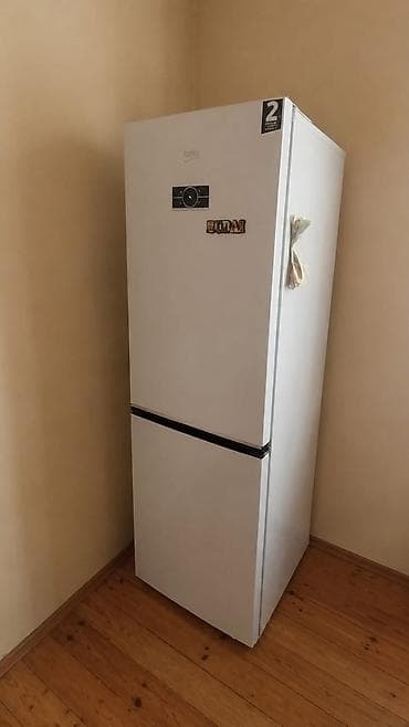 MelekBeko soyuducu satılır. Qiymet 500 azn. Tezekimidir 3 ayindir