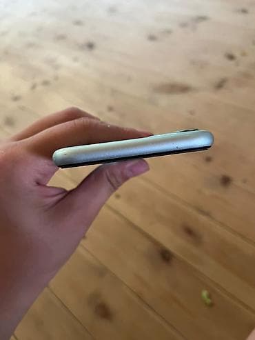 sensor telefon: IPhone 11, Yaşıl, Simsiz şarj — 4
