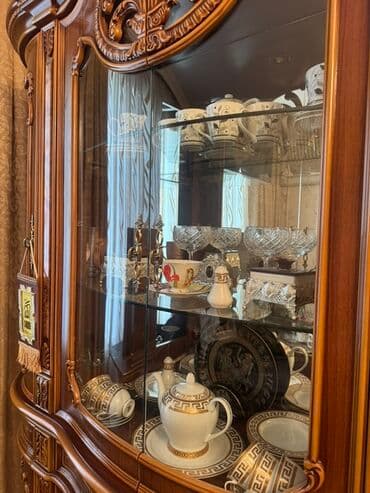 4 qapili dolab: Açılan, 4 qapılı Bufet — 3