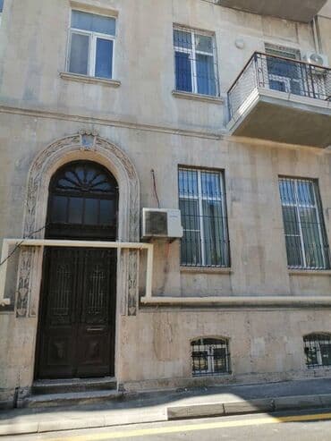 sumqayit 6 ci mikrorayon: Bakı, 4 otaqlı, Köhnə tikili, m. İçərişəhər, 200 kv. m — 11