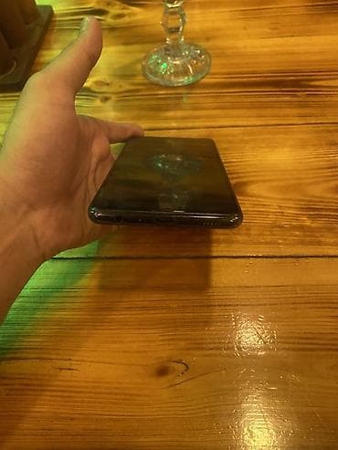 nar 50gb internet: Samsung Galaxy A52, rəng - Qara, Barmaq izi — 4