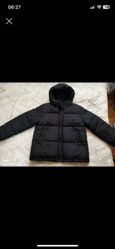 Pencəklər: Qara rəngli puff parka kurtka - Model: qısa kəsim, düz siluet - Rəng — 1