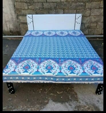 Ucuz taxtlar Hazırları var Çatdırılma münasib qiymətə Bir nəfərlik