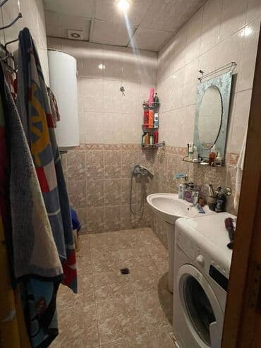 ucuz evler xirdalanda: Bakı, 3 otaqlı, Köhnə tikili, m. Xalqlar Dostluğu, 100 kv. m — 16