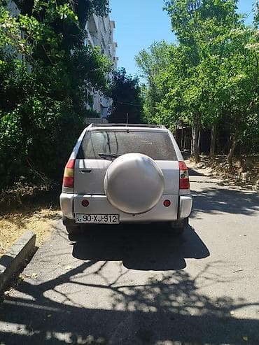 Chery Tiggo (T11): 0.2 l | 2008 il Krossover — 4