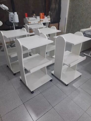 madonna servis aliram: Təkərli daşıyıcı 
etegerka 

Tam keyfiyyətli estetik görnüşə malik — 4