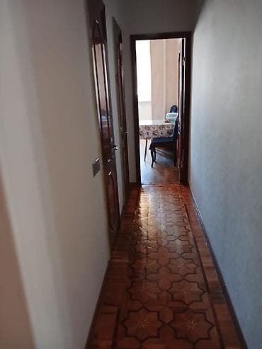 heyet evi kiraye: Mənzilin təsviri - Funksional mətbəx: üst-alt dolablar, qaz plitəsi — 3