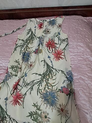 ted baker: Qadın yay donu – çiçək naxışlı, ağ krem fon - Model: qolsuz, düz — 3