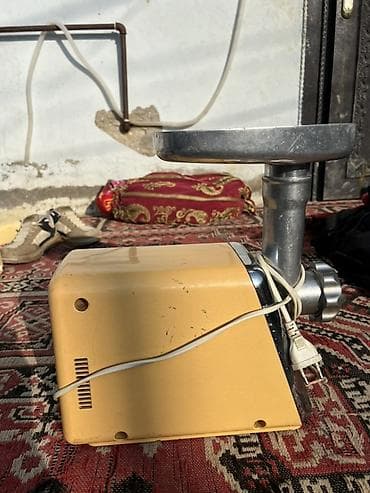 sok çəkən: Ət çəkən maşın Geepas — 2