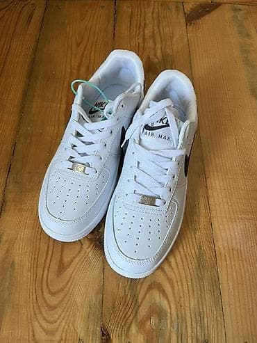 Мужская обувь: Nike Air Force 1 Low, ağ rəng. - Üst hissə: hamar dəri material — 1