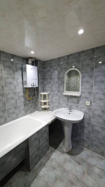 2 otaqlı mənzil vasitəçisiz: Bakı, 2 otaqlı, Köhnə tikili, m. İçərişəhər, 40 kv. m — 13