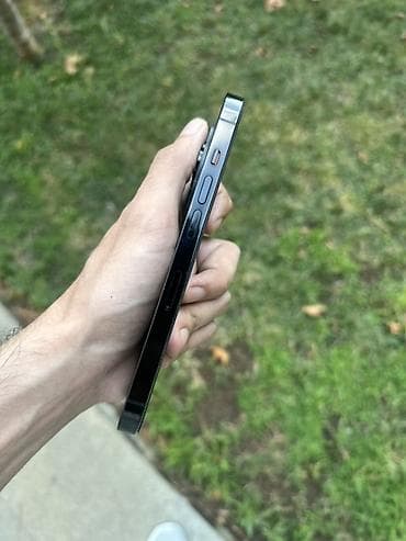 iphone original adapter: IPhone 14 Pro, Qara, Face ID — 3