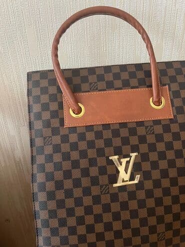 qaşlı çanta: Çantalar — 3