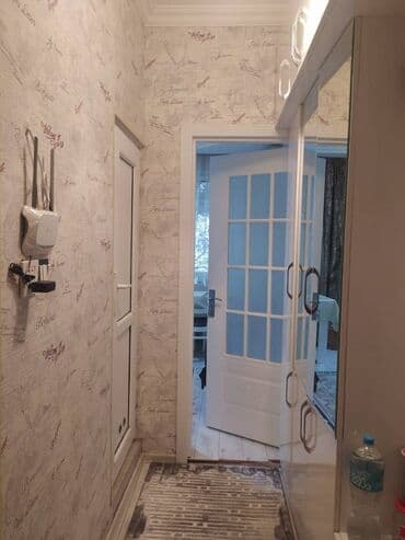 nəsimidə kirayə ev: Nəsimi rayonu,Əcəmi metrostansiyasindan 6-7 dəqiqəlik məsafədə, 4-cü — 3